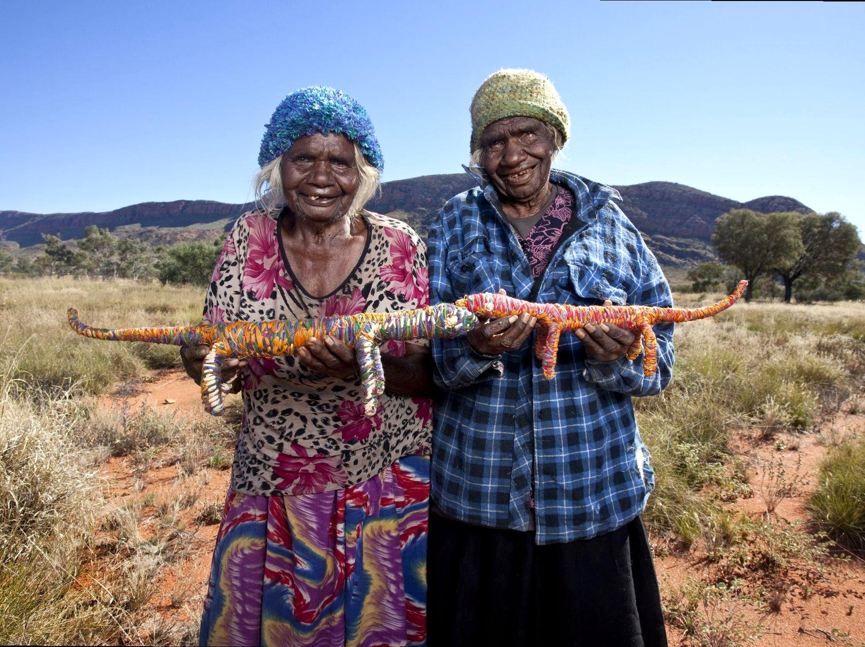 keeperoftheforce | The Art of Tjanpi Desert Weavers: Tradition and Creativity